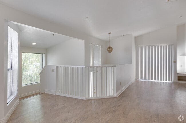 2BR, 2BA - 1,219SF - Living Room