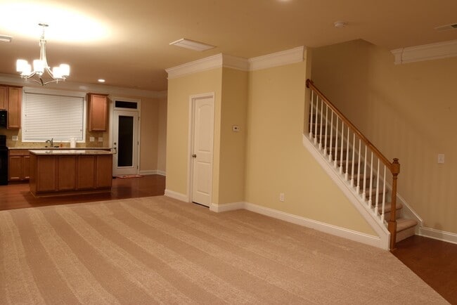 Photo - 237 E Waterlynn Rd