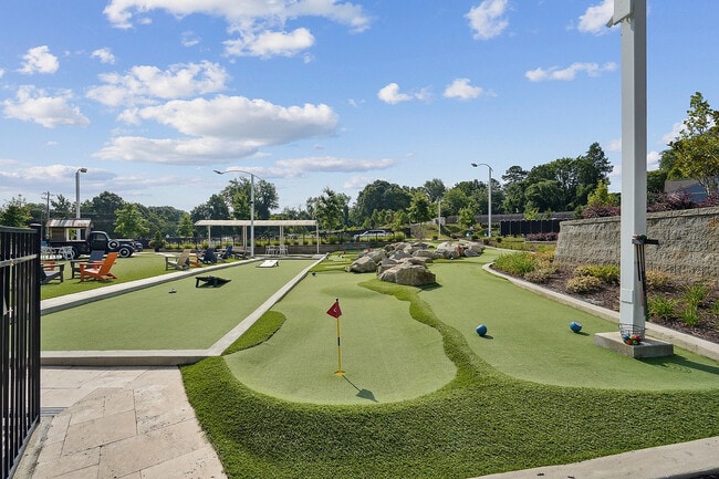 Blu South Mini Putt Course - Blu South
