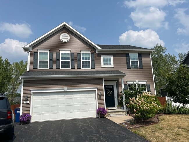 Building Photo - Beautiful 4-bedroom house in Baldwinsville