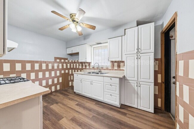 Photo - 2301 Belleview Ave