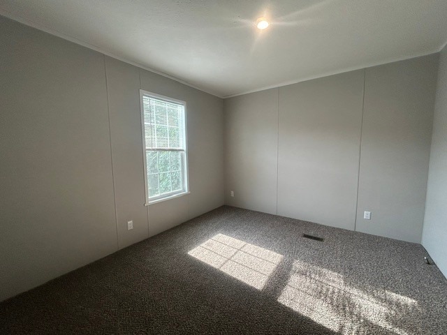 Photo - 39500 Warren Rd