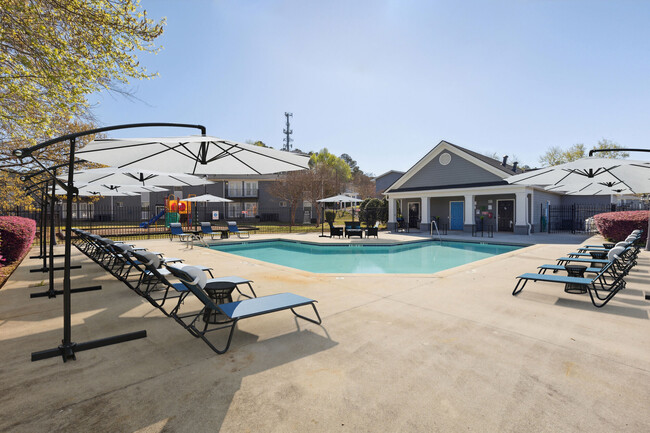 Photo - Vineyards of Flat Shoals Apartments