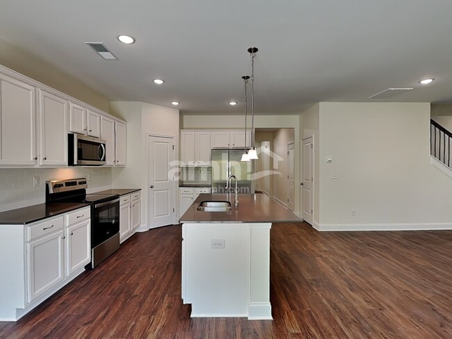 Photo - 9510 Riverbend Village Dr