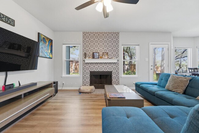 Photo - 2607 Sky Dale Dr