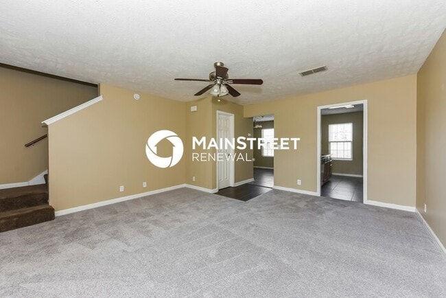 5 Bedroom Pet-Friendly Home in Murfreesboro, TN with Main Street Renewal