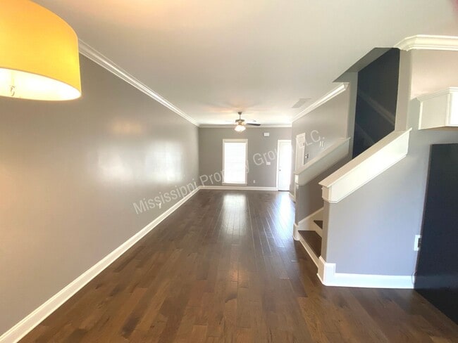 Photo - 4BR/4.5 Bath For Rent