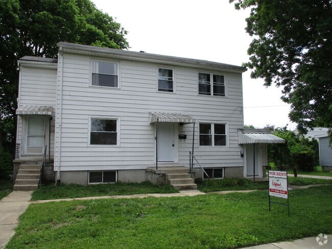 Building Photo - 2420 Brookline Ave Unit BrooklineAve2420 Rental