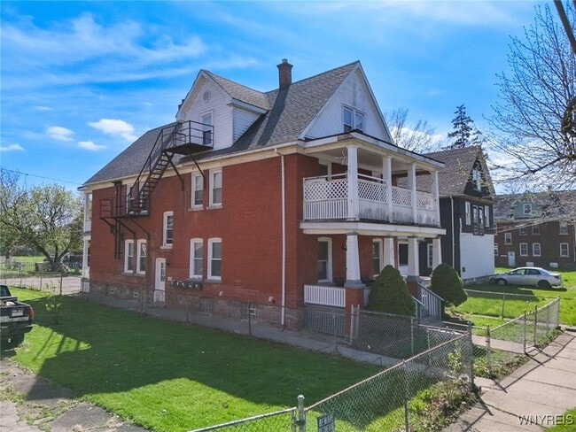 Photo - 1953 Falls St