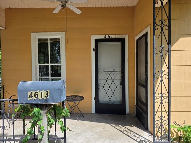 Photo - 4613 Avenue G