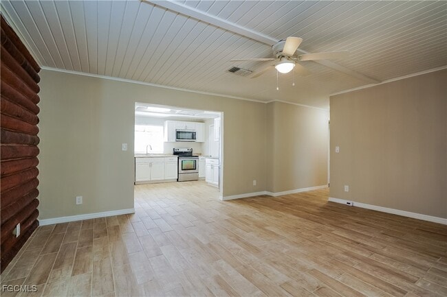 Photo - 1219 Thompson Ave