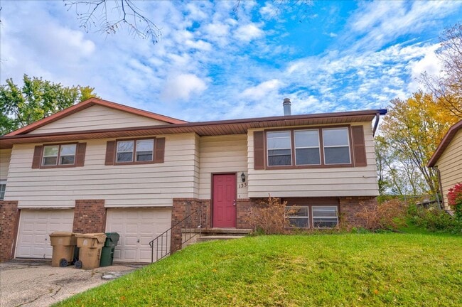 Building Photo - 1329/1331 S Thompson Dr Unit 1331