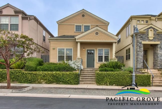 Building Photo - Refined 3-Bedroom Residence Offering Comfort and Function