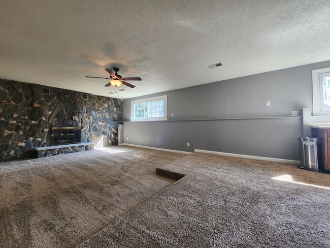 Photo - 2 Bed 1 Bath Duplex