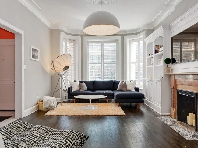 Photo - 1814 N Lincoln Park W