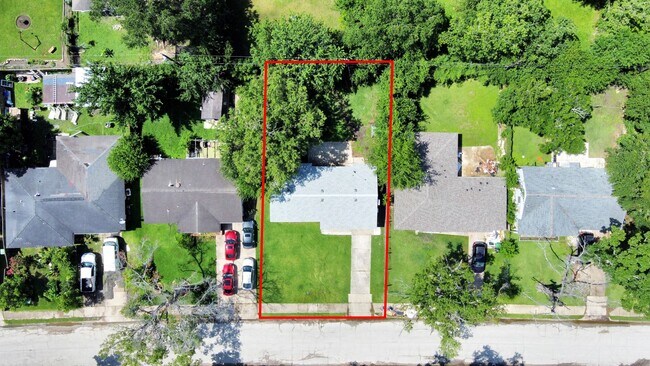 Photo - 5738 Kenilwood Dr