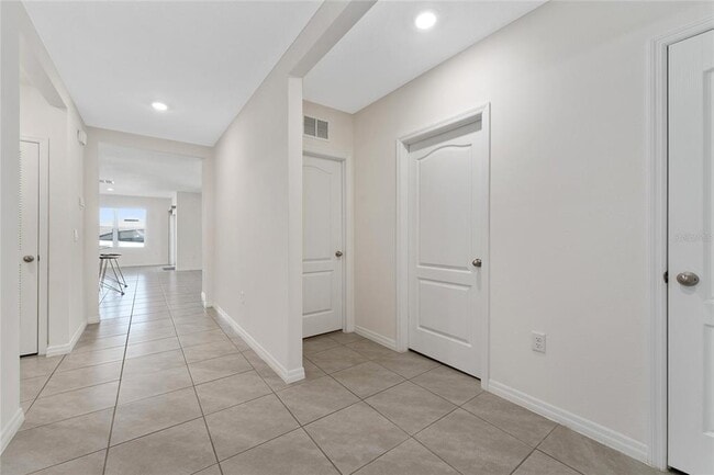 Photo - 1825 Juneberry St