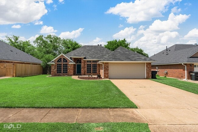 Photo - 3 Bedroom 2 Baths 2000 sq/ft in Stockwell