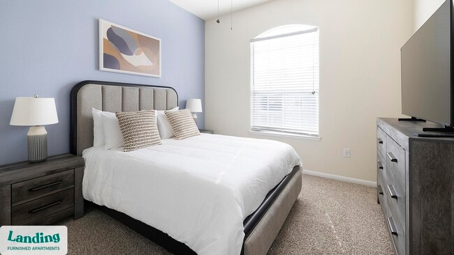 Photo - 901 Lakeside Cir Unidad 2212