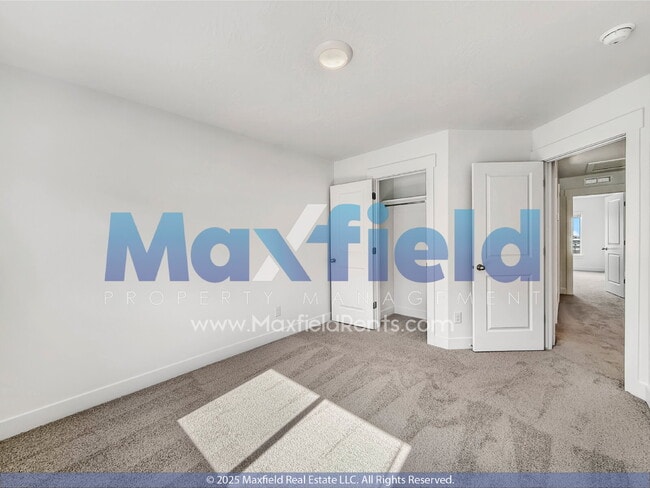 Photo - LEASE SPECIAL $100 OFF (First 3 Months) Town House 3BD 2.5BTH 2GAR - SPANISH FORK