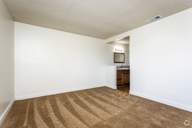 2BR, 1.5BA - 1,125SF - Primary Bedroom