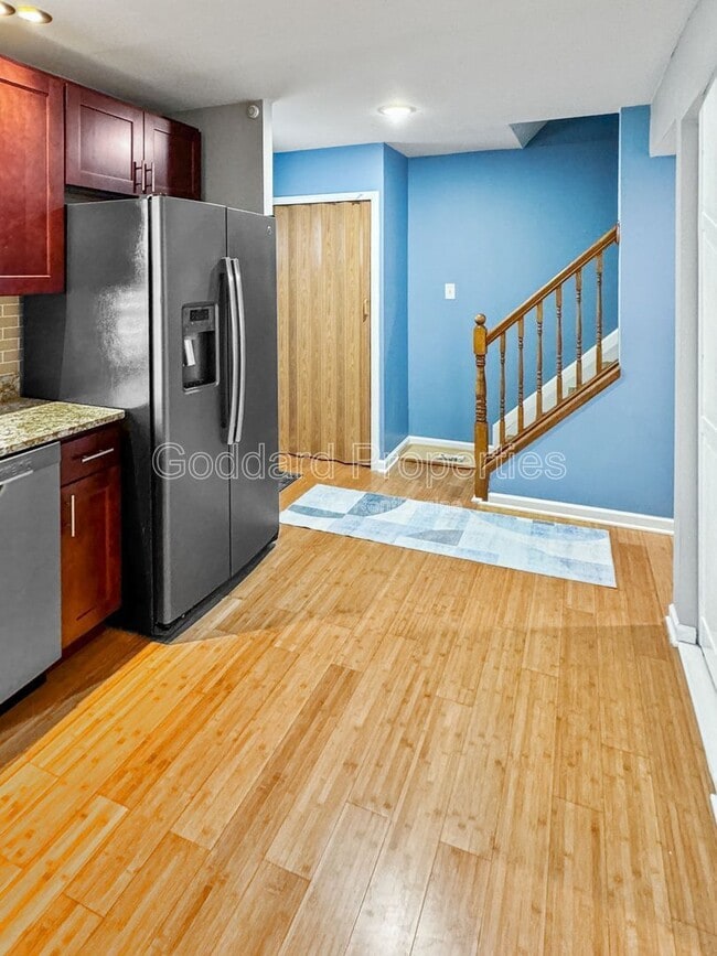 Photo - 412 Ripplewood Rd
