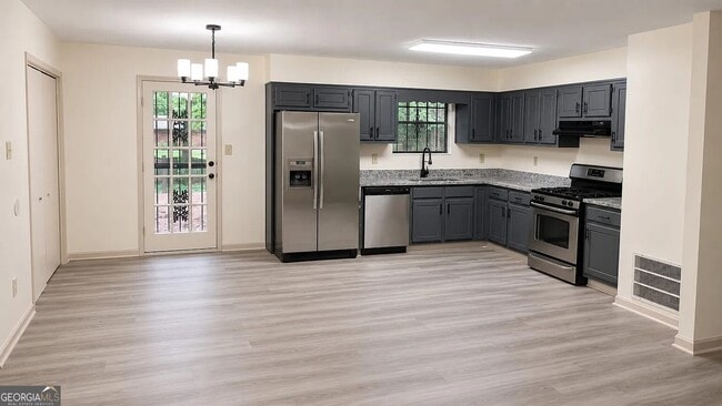 Photo - 6454 W Fayetteville Rd