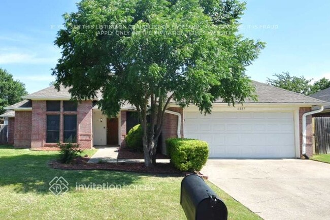 Building Photo - 6885 Hickory Hollow Ln