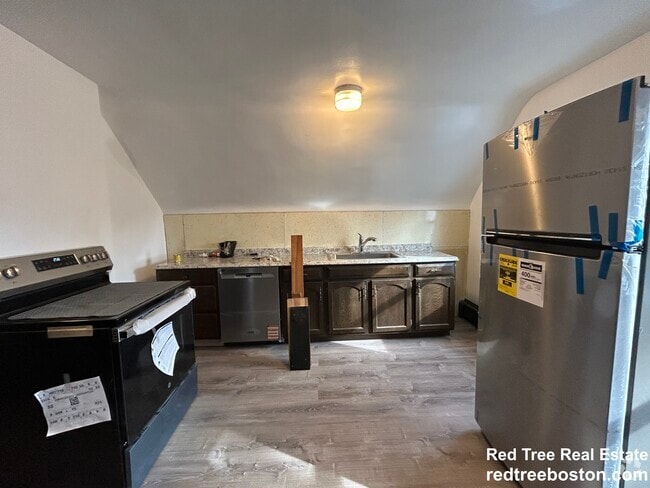 Building Photo - 7 Aldie St Unit 1.5-bed 1 bath Allston Rental