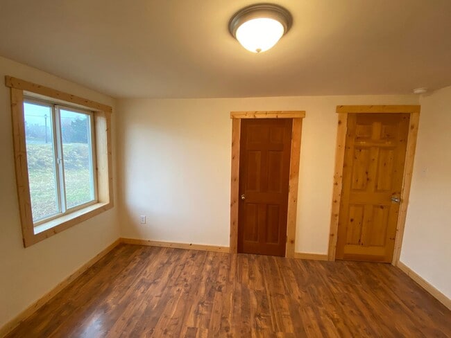 Photo - 102 S O St