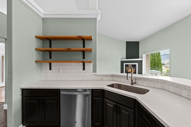 Photo - Beautiful Aspen Shores Home – 3 Bed, 1.75 ...