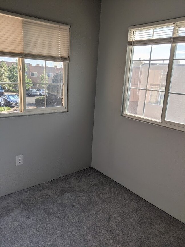 2210 Miguel Chavez Rd Unit 518