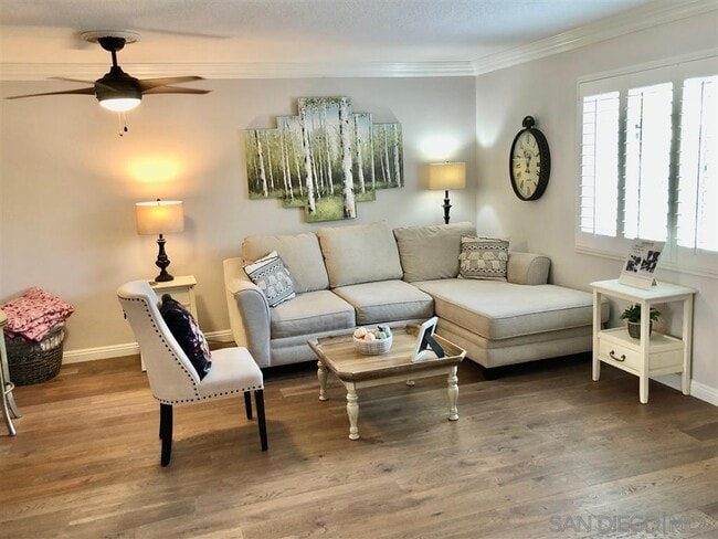 Photo - 7545 Charmant Dr