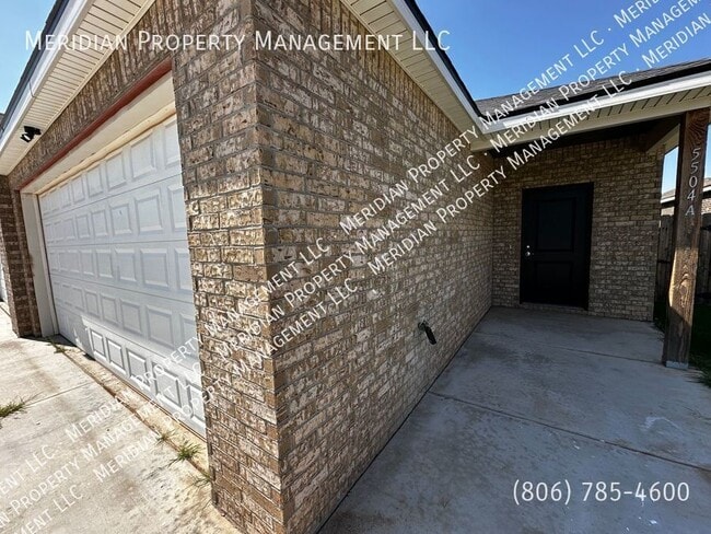 Building Photo - 5504 Itasca-B Unit B