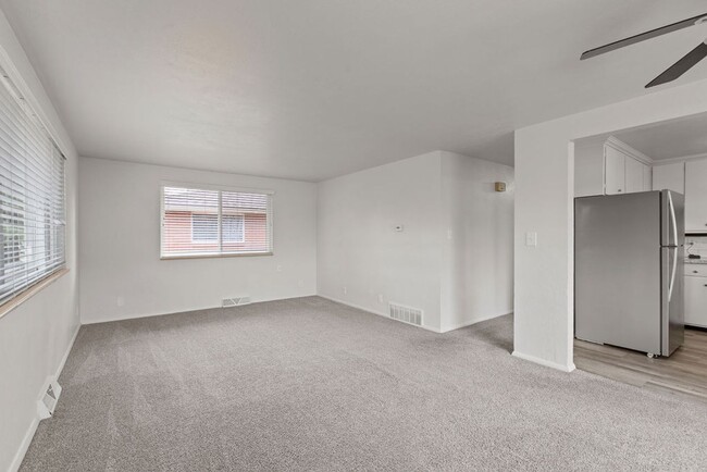 Photo - 1721-1723 Dotsero Ave