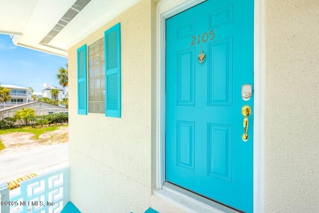 Photo - 2103 1st St S