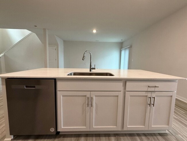Photo - BRAND NEW TOWNHOME w/ Garage Parking ***RENT SPECIAL: $0 FIRST MONTH'S RENT***