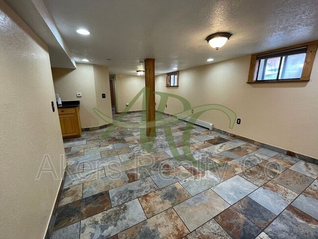 Photo - 123 Van Buren St