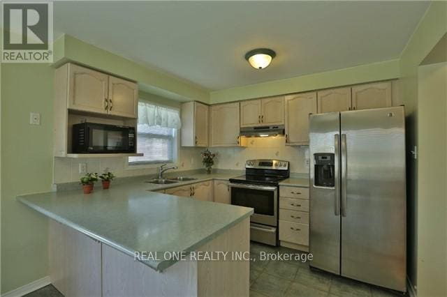 Photo - 6880 Meadowvale Town Centre Cir