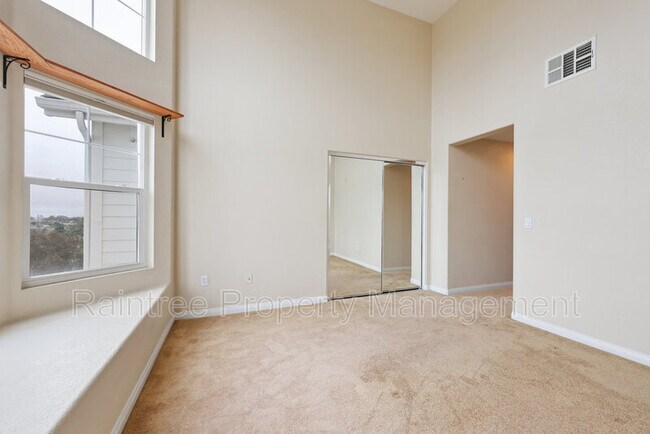 Photo - 815 Harbor Cliff Way Unit 246