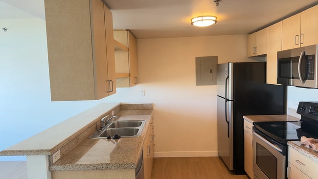 Photo - 425 W Beech St Unit 956