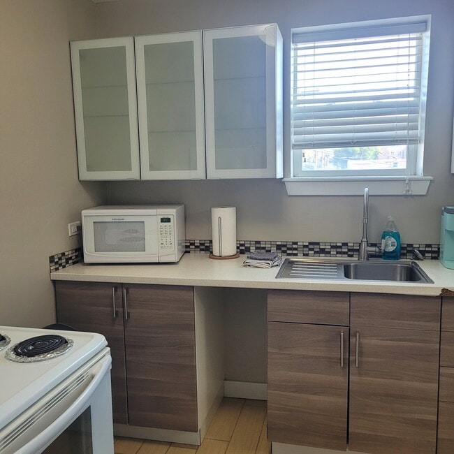 Photo - Roost Unit 8 - Furnished