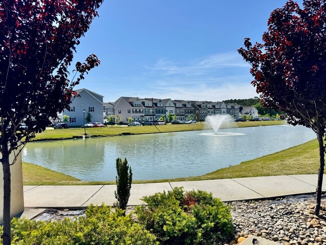 Photo - First Time Rental - Ready July 30th! 4 Bedrooms PLUS Loft! Great Views! Dog Park - Stocked Fishin...