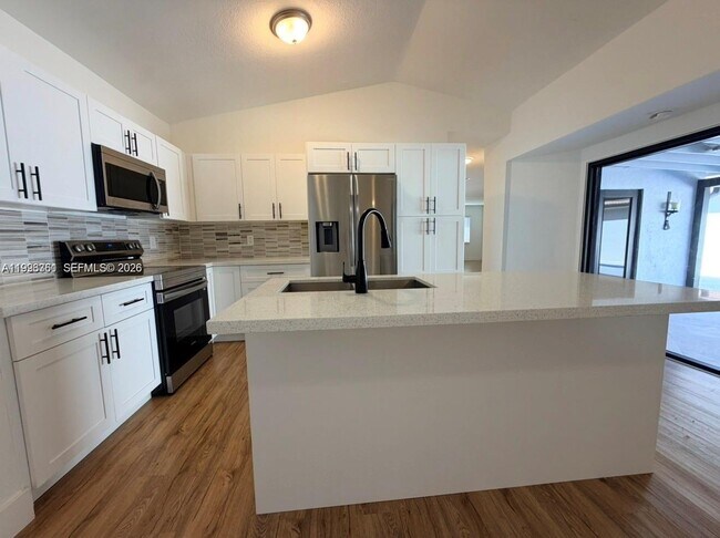 Photo - 11361 SW 145th Ave