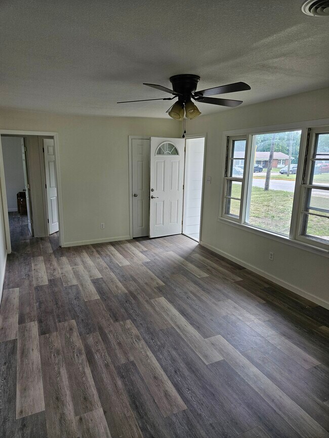 Photo - 1414 Westminster Ave