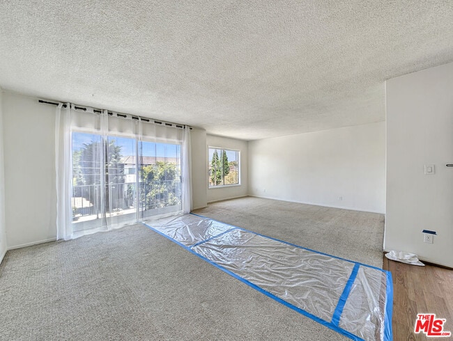 Building Photo - 440 Raymond Ave Unit 20 Rental