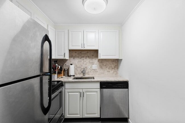 Photo - 86 Marlborough St Unit 8