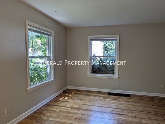 Photo - 2215 Hecker Ave Unit 2217