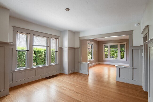 Photo - Gorgeous 3 BR + Office & 2 BA Home in the John Landings neighborhood with a heated pool!