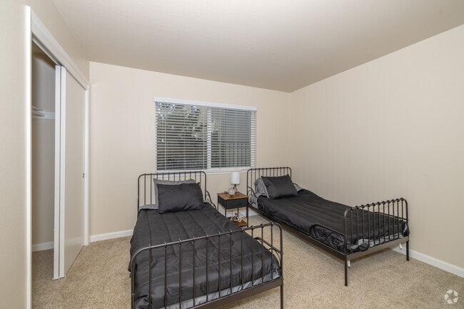 3BR, 2BA - 1,020SF - Third Bedroom